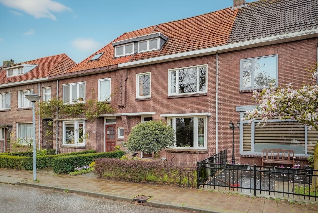 Foto 1 van Frederik Hendrikstraat 21