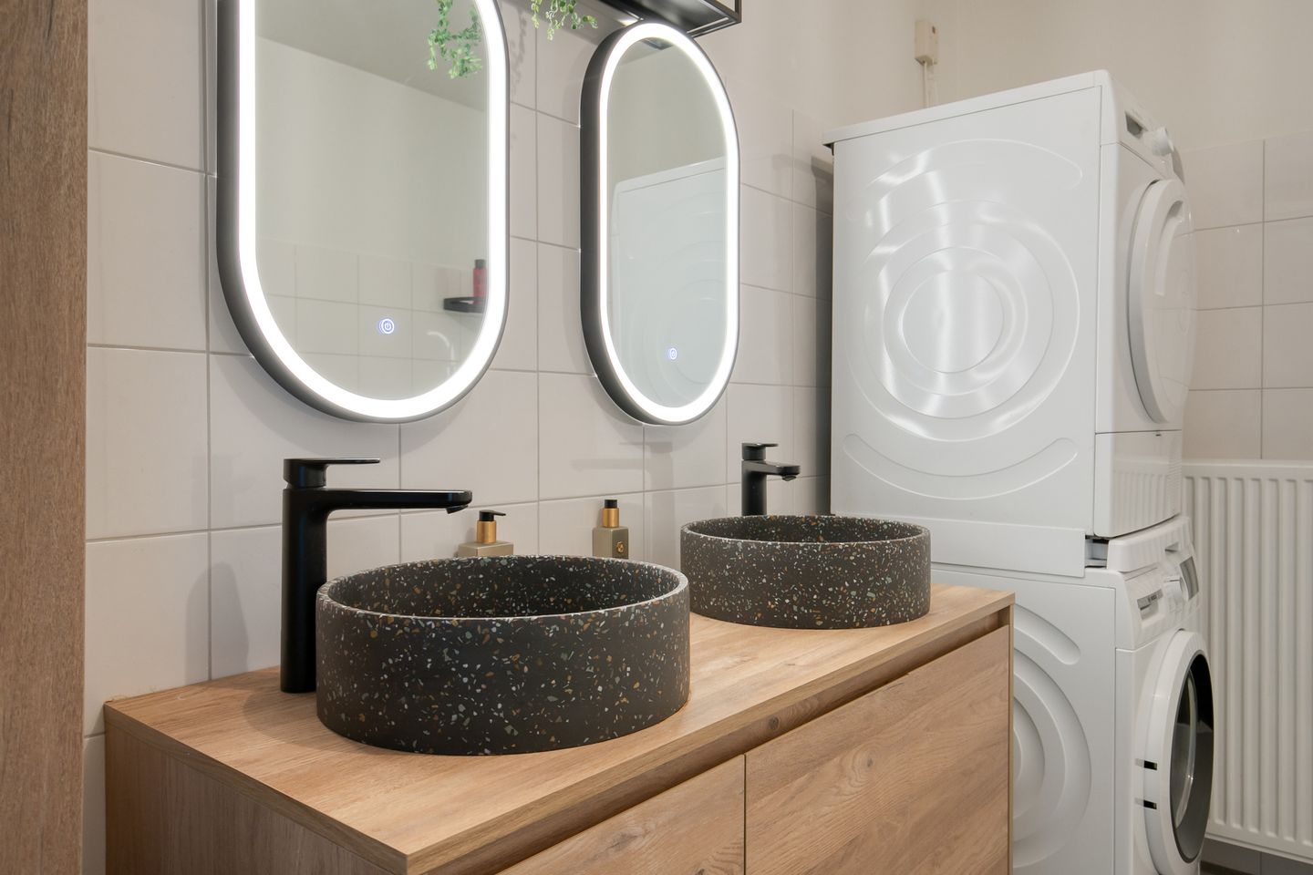 Foto 20 van Waterviolier 14