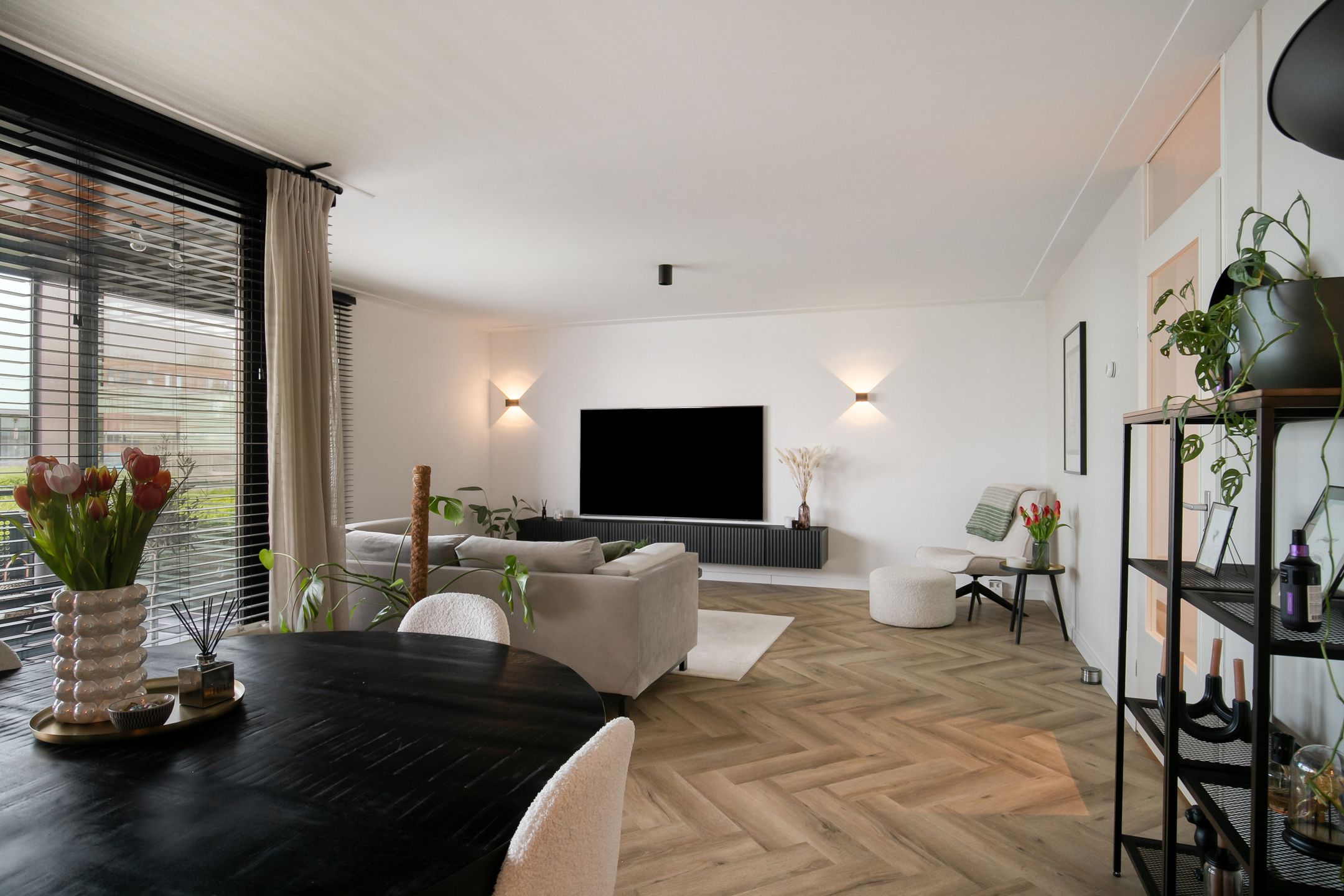 Foto 24 van Waterviolier 14