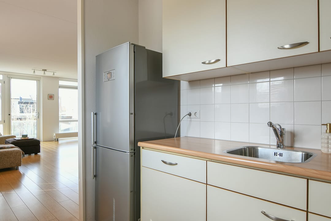 Spacious corner apartment with 3 bedrooms and private parking in Floriande West — 16