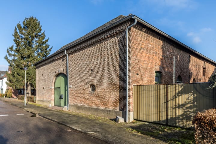 Photo 3 of Dorpstraat 45