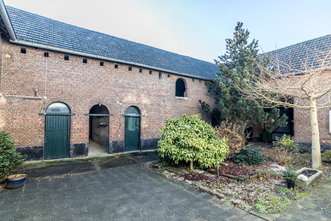 Photo 28 of Dorpstraat 45