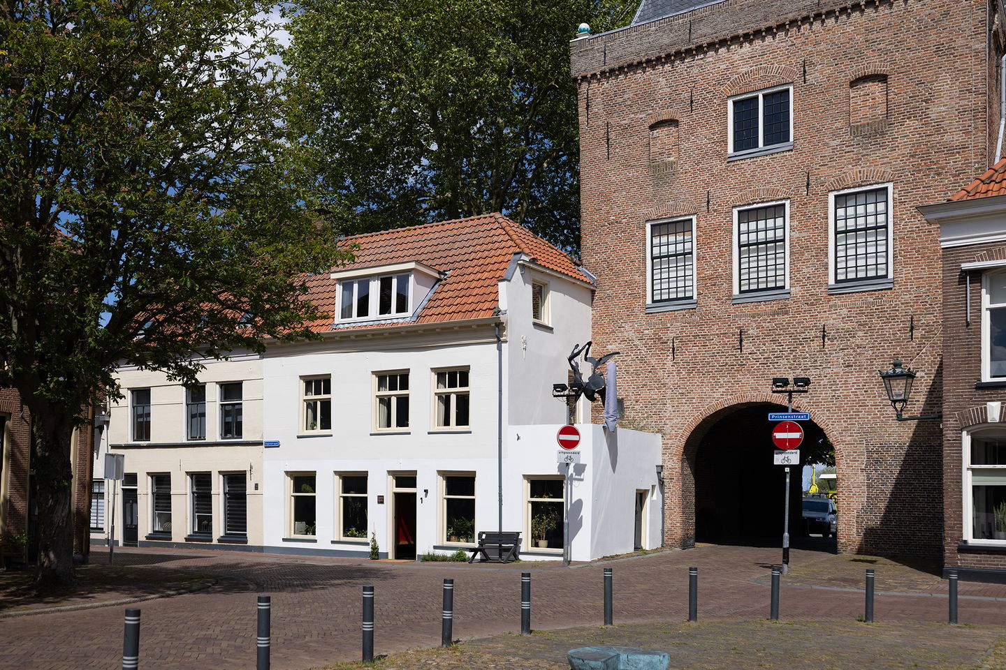 Photo 1 of Voorstraat 1