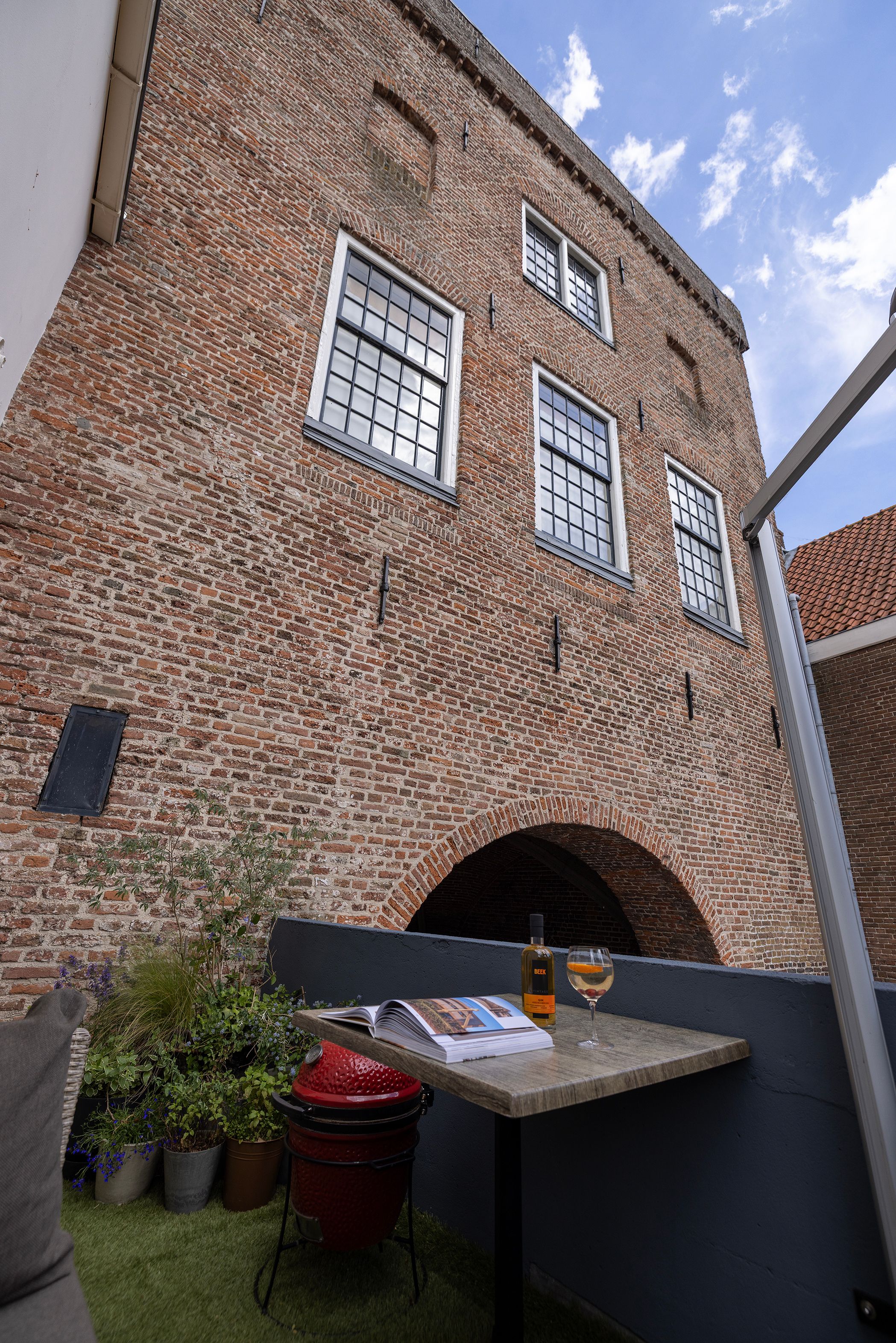 Photo 33 of Voorstraat 1