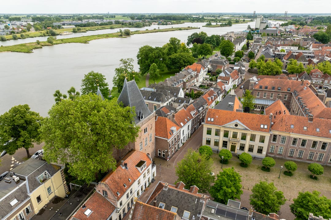 Photo 56 of Voorstraat 1
