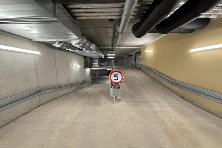 Photo 3 of Houthavenweg 41