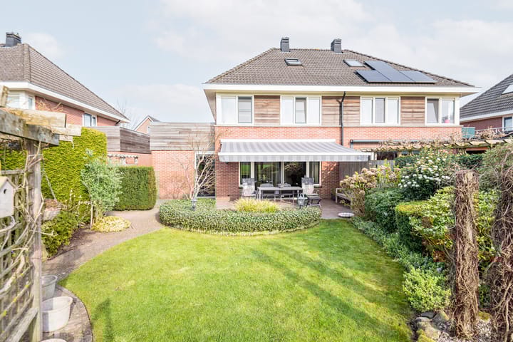 Foto 4 van Rozemarijn 28