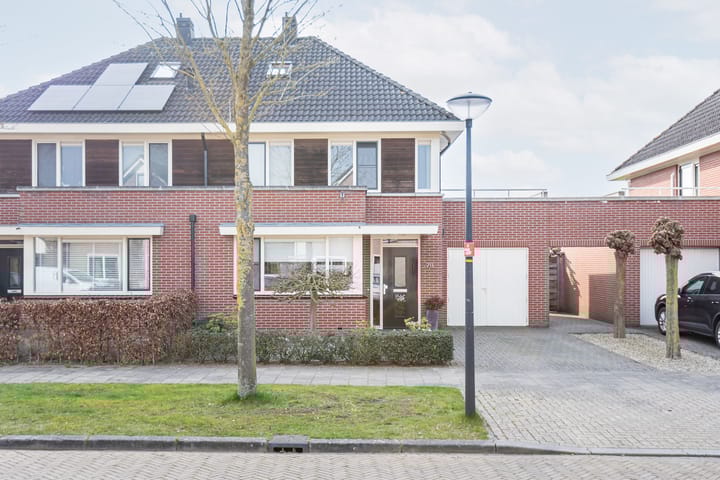 Foto 5 van Rozemarijn 28