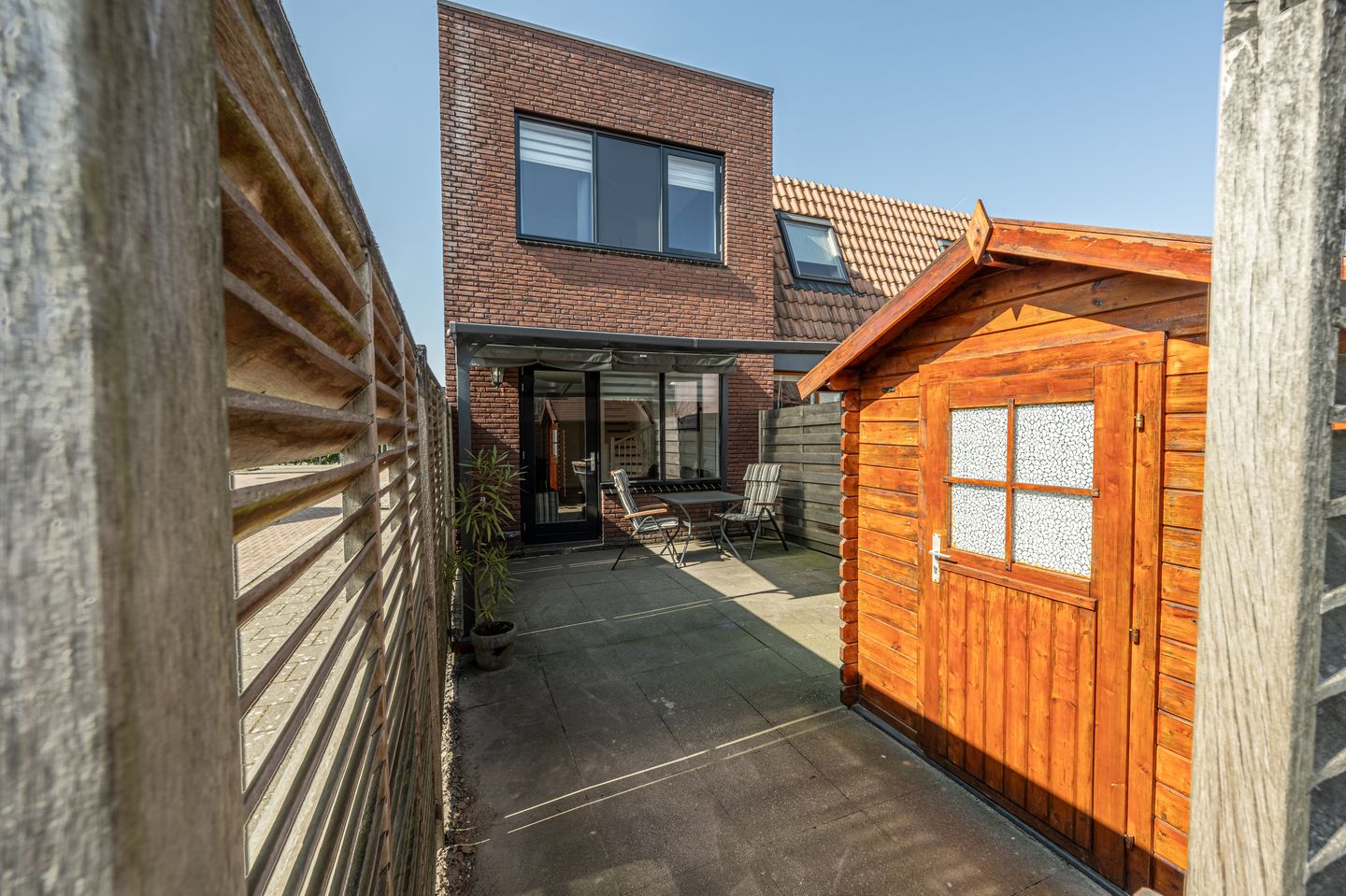 Foto 25 van Opper Van Treurenstraat 56