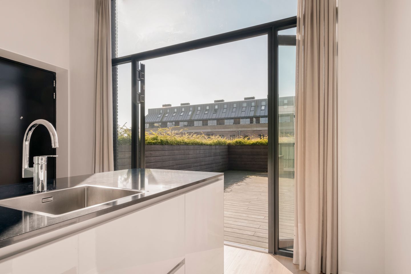 Photo 10 of Willem Parelstraat 58