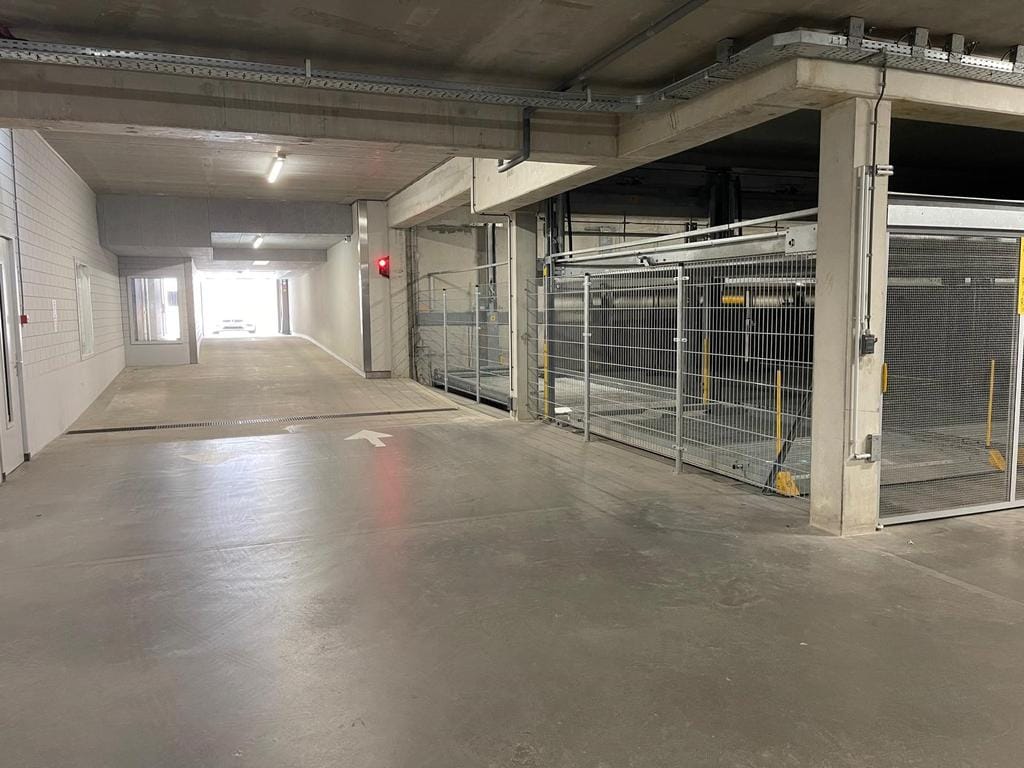 Foto 3 van Oostenburgermiddenstraat