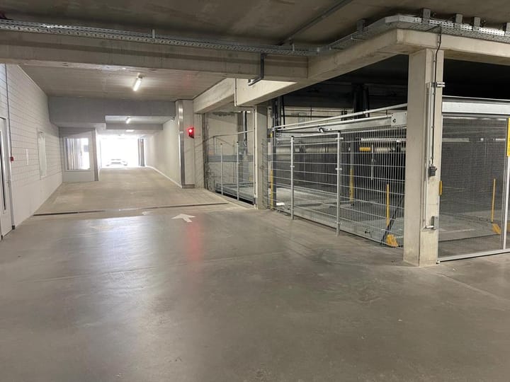 Photo 3 of Oostenburgermiddenstraat