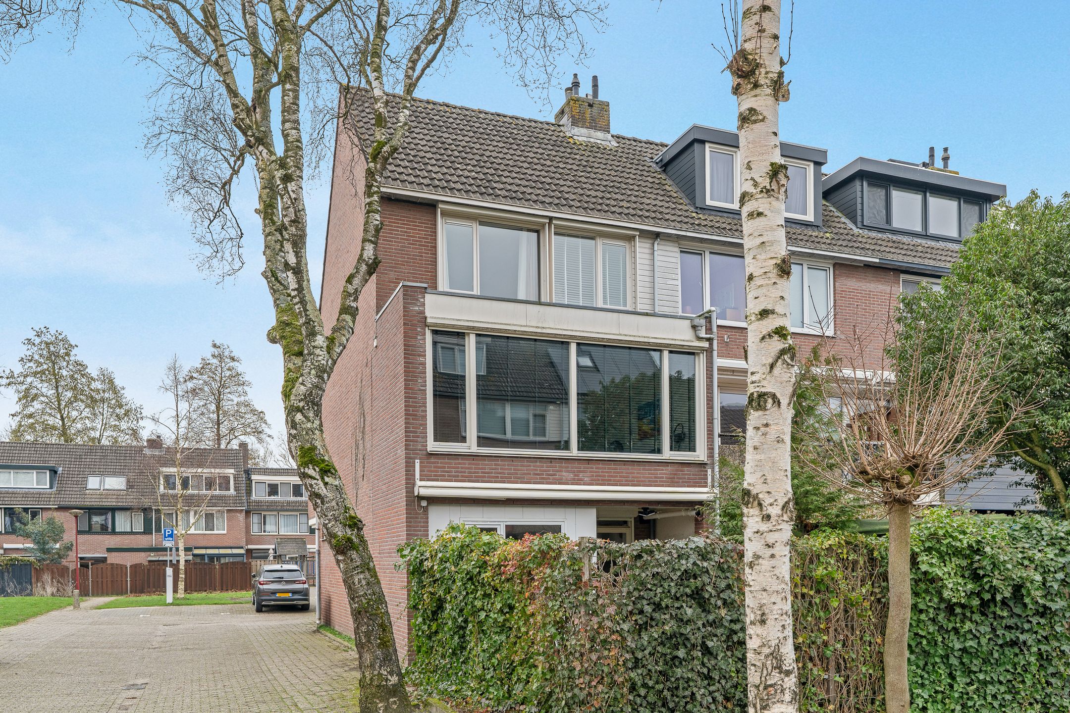 Photo 33 of Zwaardenburg 52