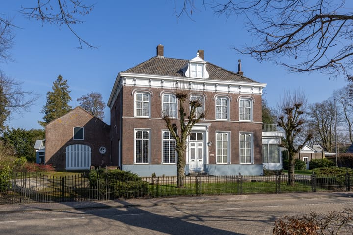 Hoogstraat 99