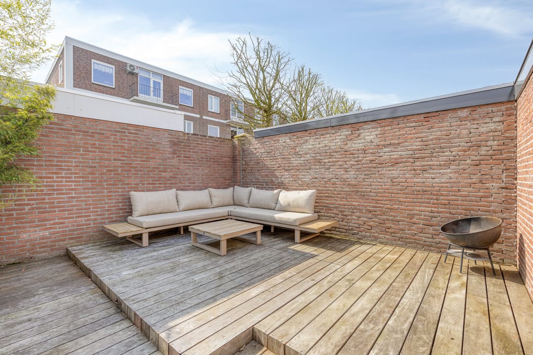 Well-Maintained Semi-Detached Home with Garage, Driveway and South-Facing Garden in Oss — 36