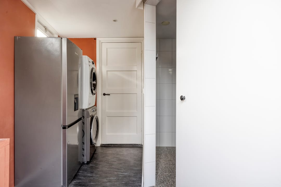 Charming Move-in Ready End Terrace Home Near Tilburg City Center — 21