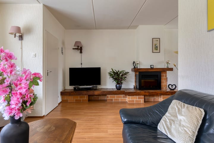 Tussenwoning te koop: Farniastate 15, Leeuwarden