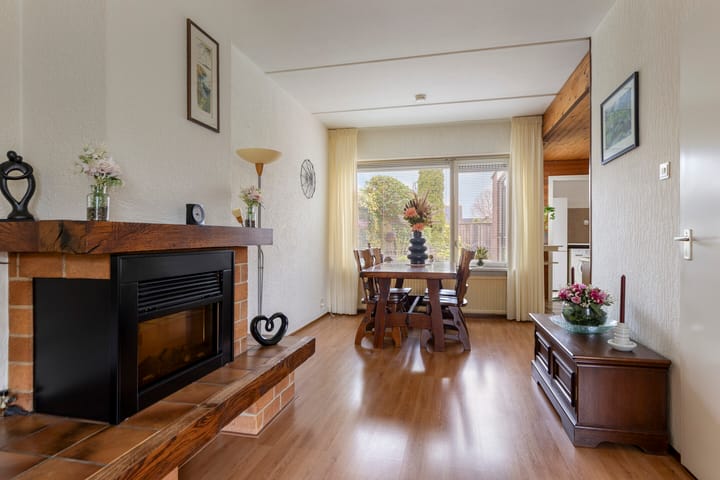 Tussenwoning te koop: Farniastate 15, Leeuwarden