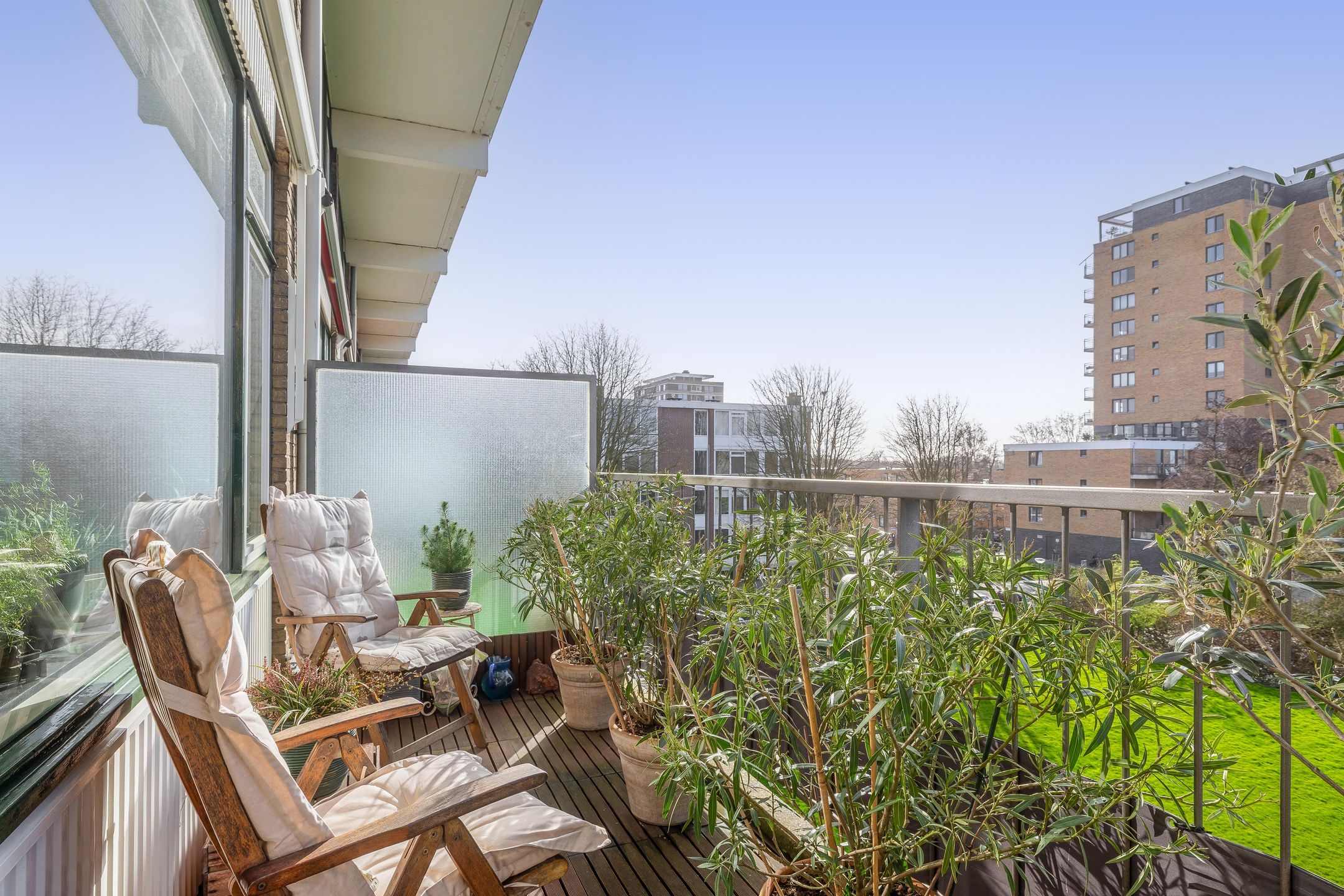 Foto 21 van van der Waalsstraat 25