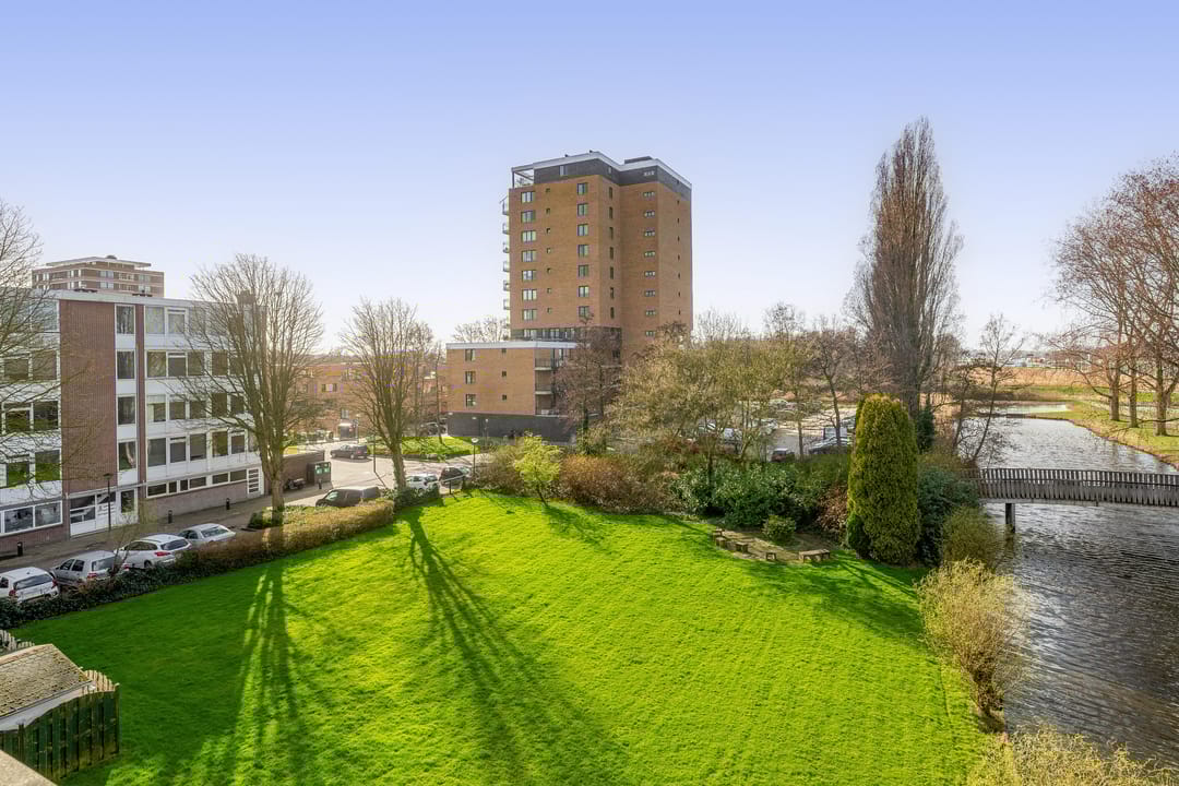 Foto 22 van van der Waalsstraat 25