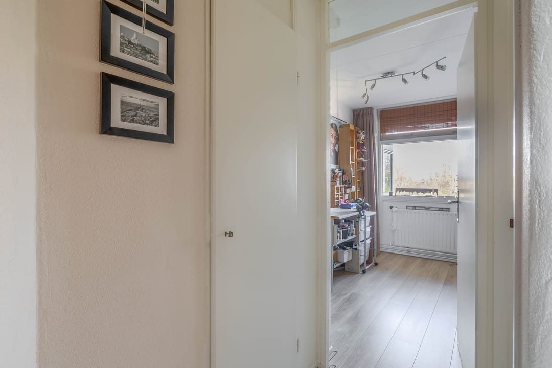 Foto 31 van van der Waalsstraat 25