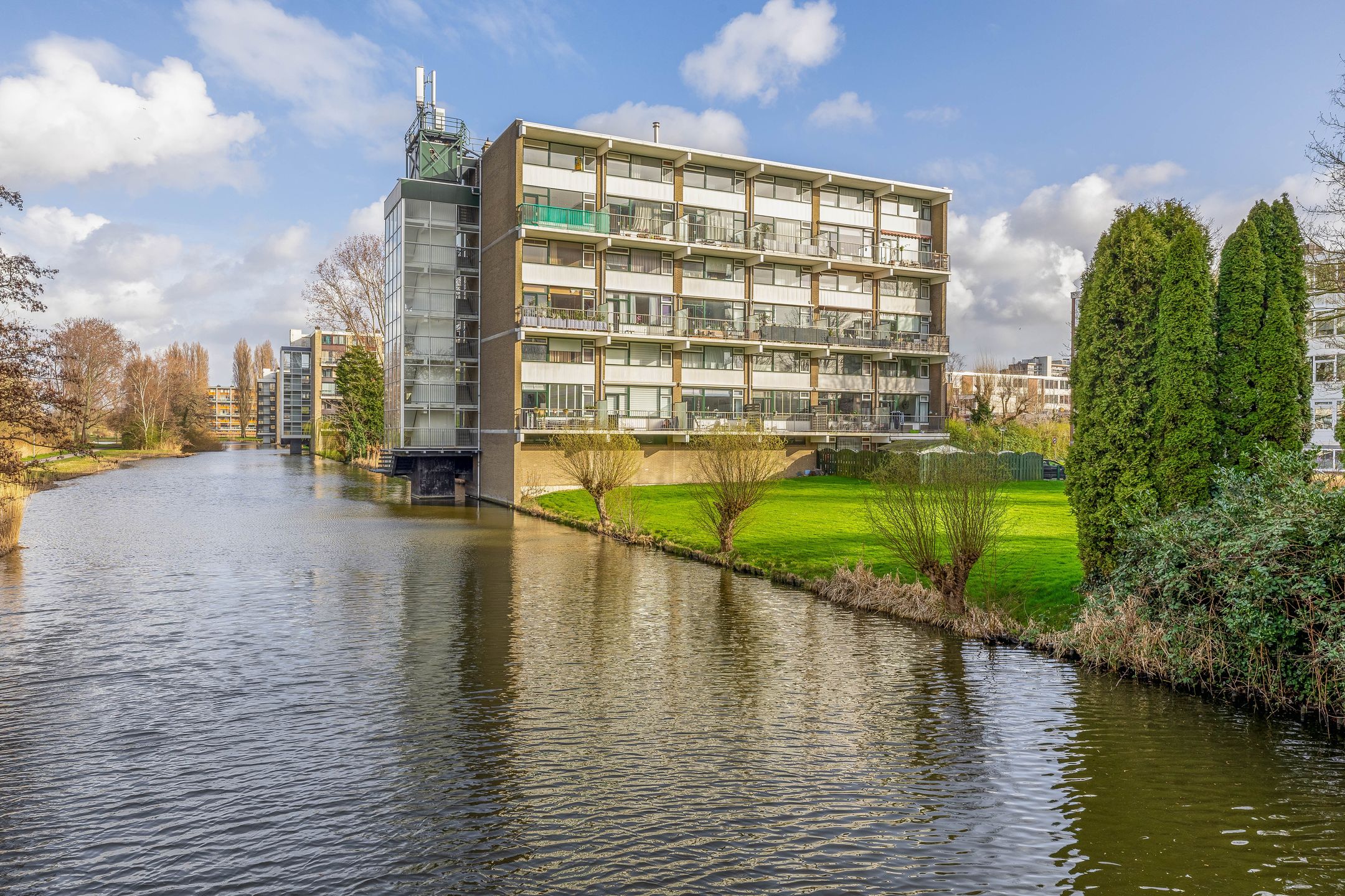 van der Waalsstraat 25 