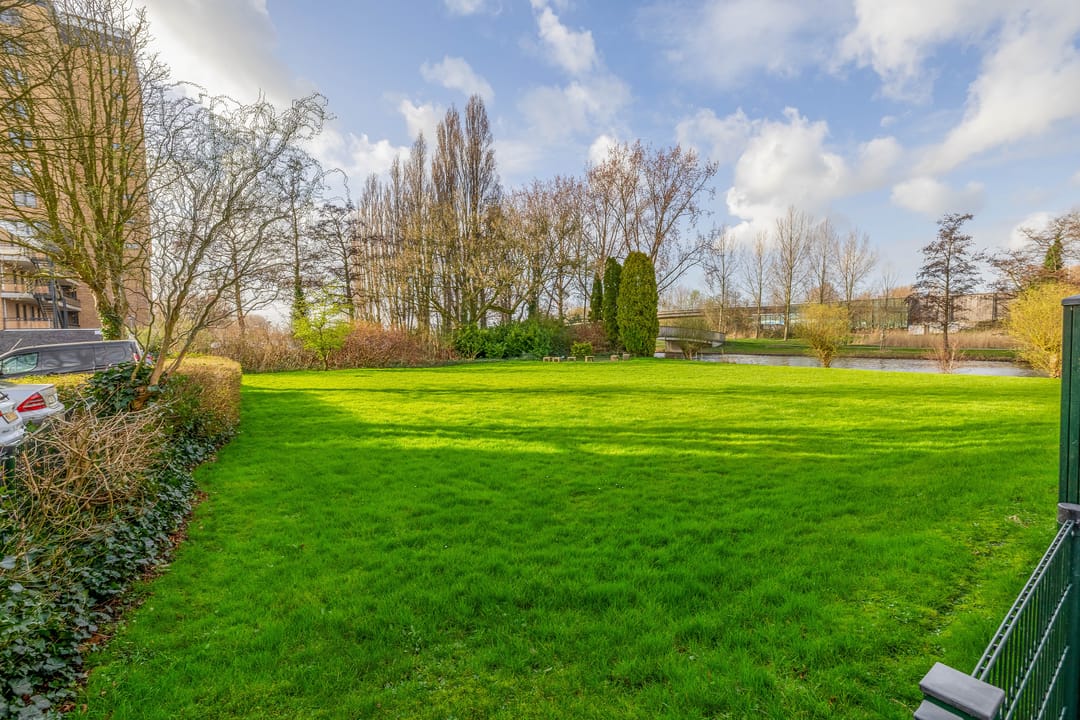 Foto 41 van van der Waalsstraat 25