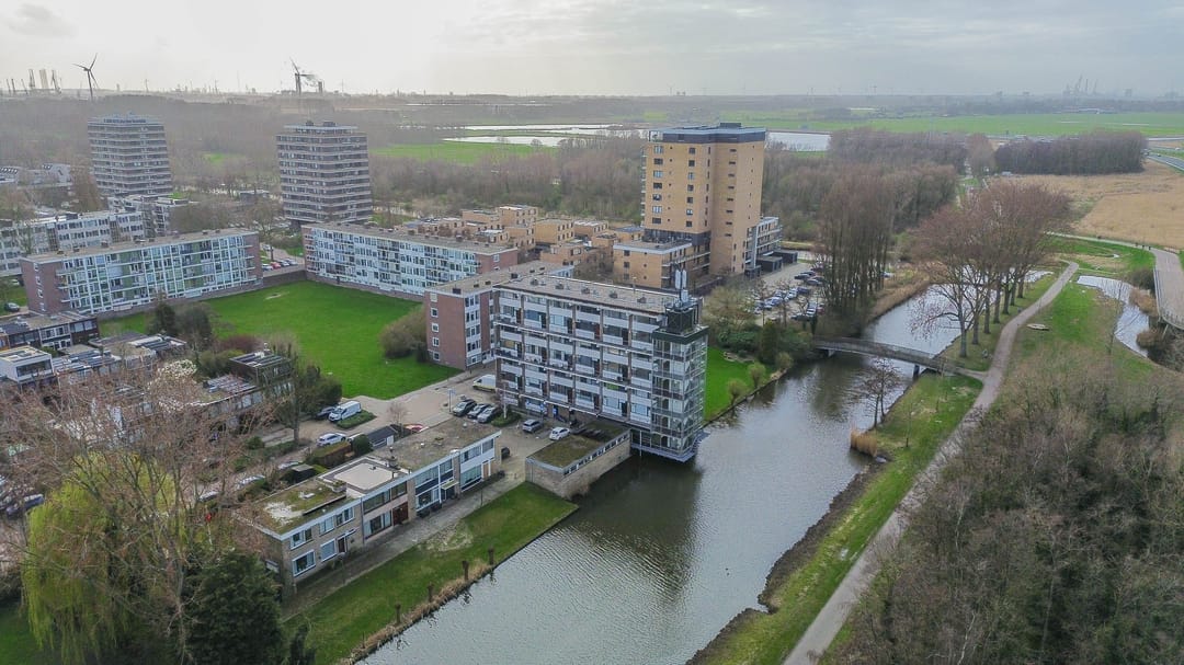 Foto 43 van van der Waalsstraat 25