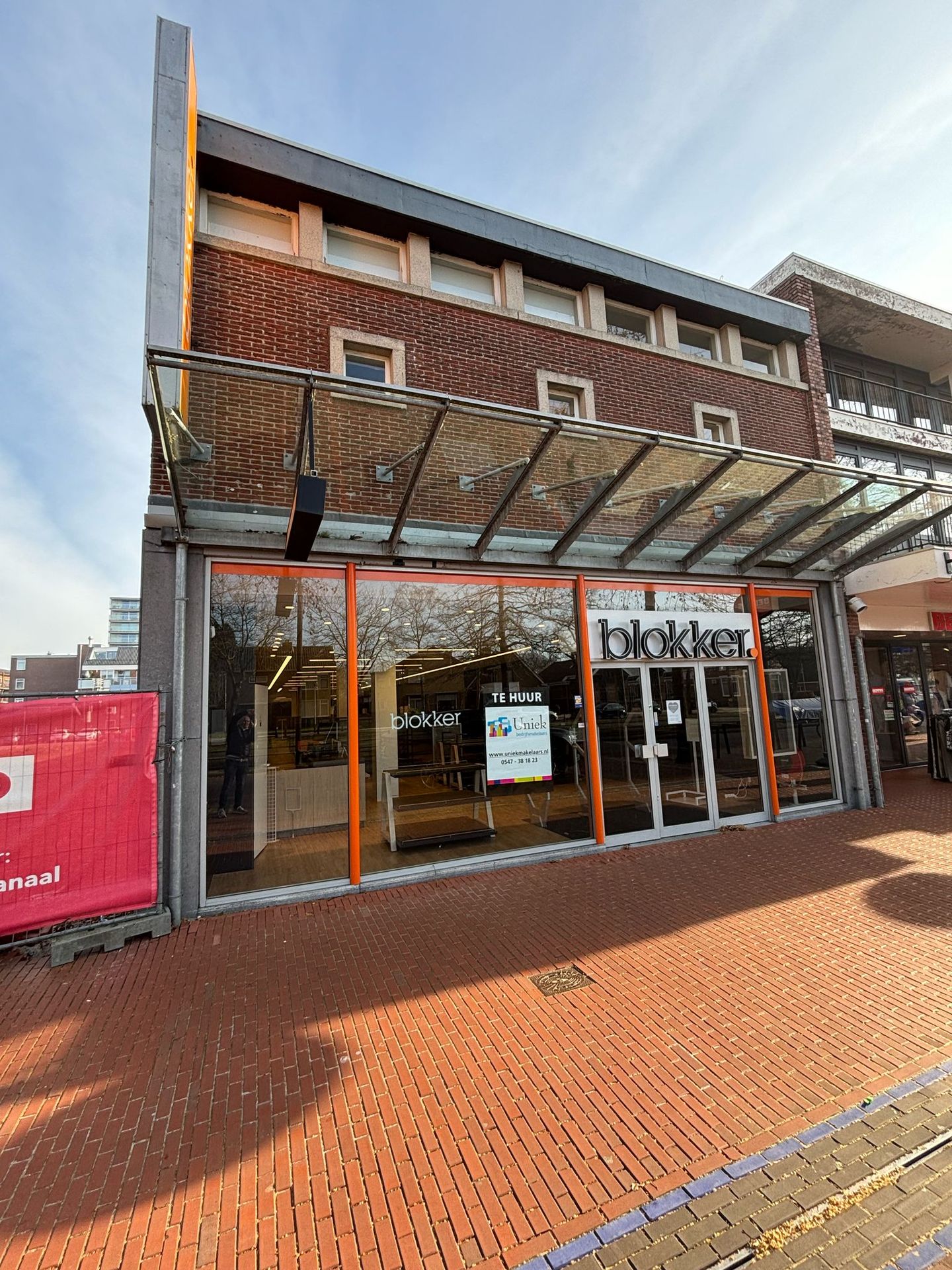 View photo 2 of Hoofdstraat 31