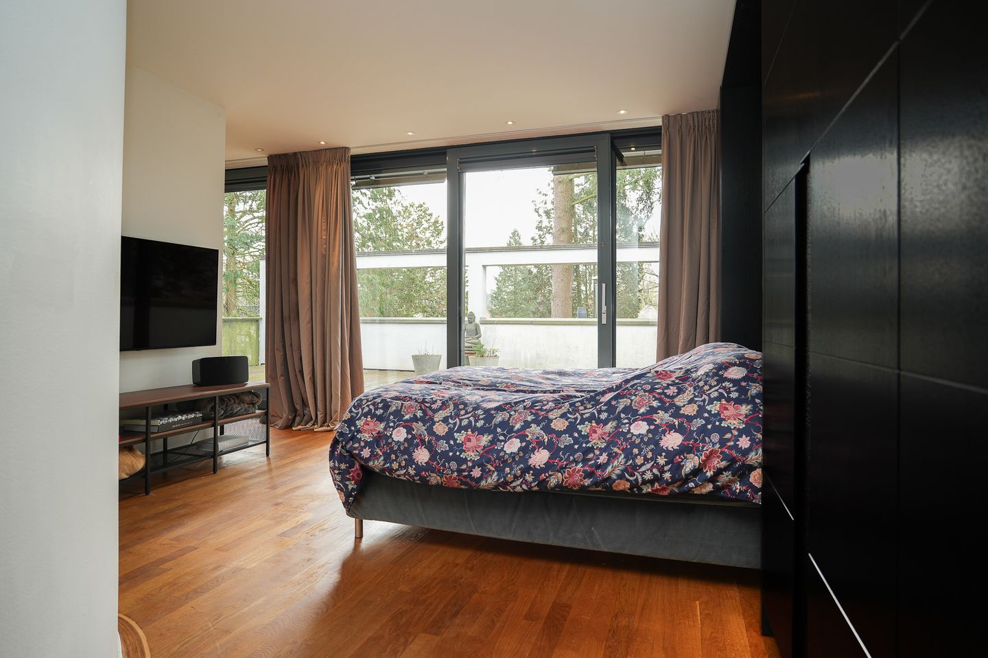 Foto 40 van Esdoornlaan 4