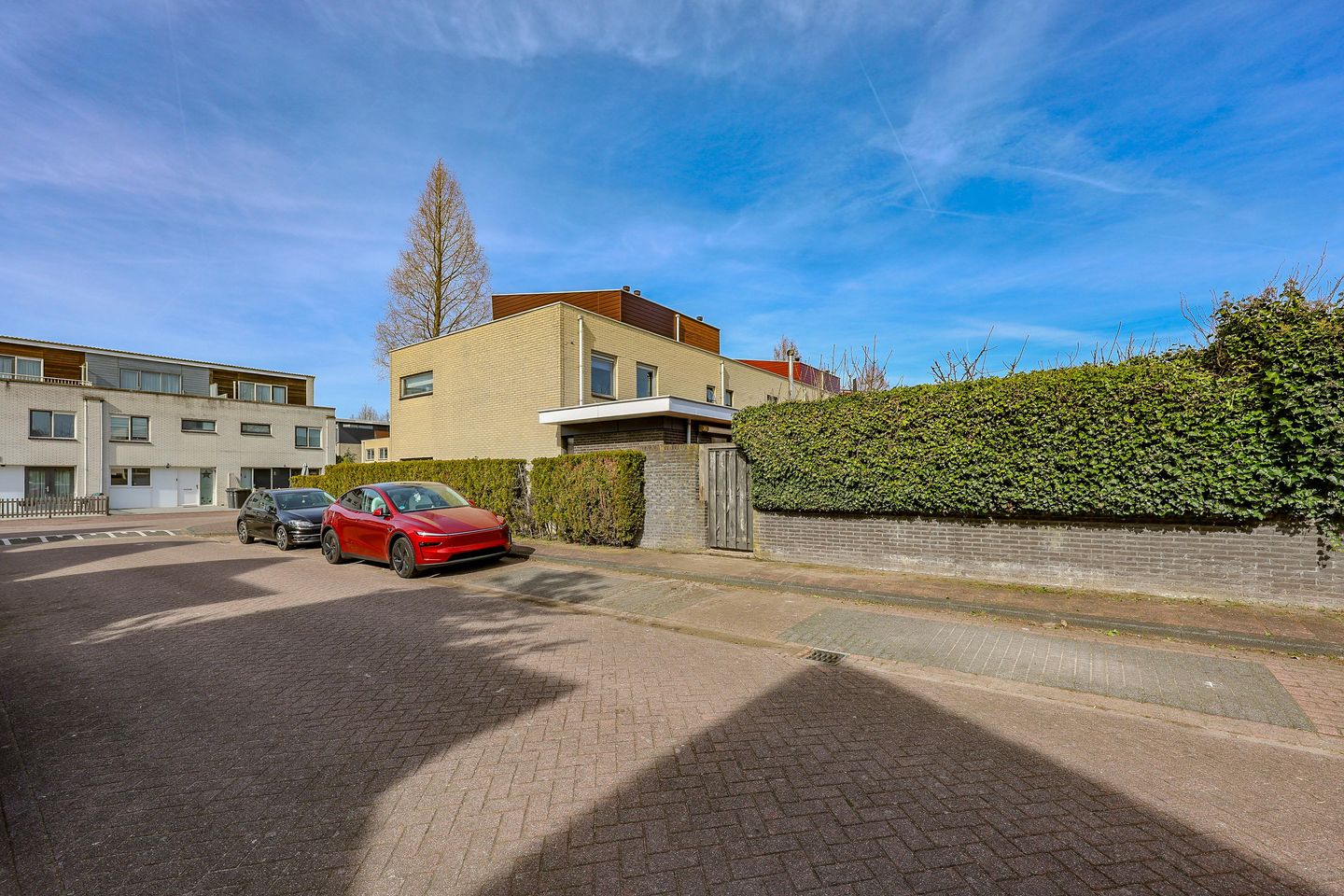 Photo 40 of E. du Perronstraat 35