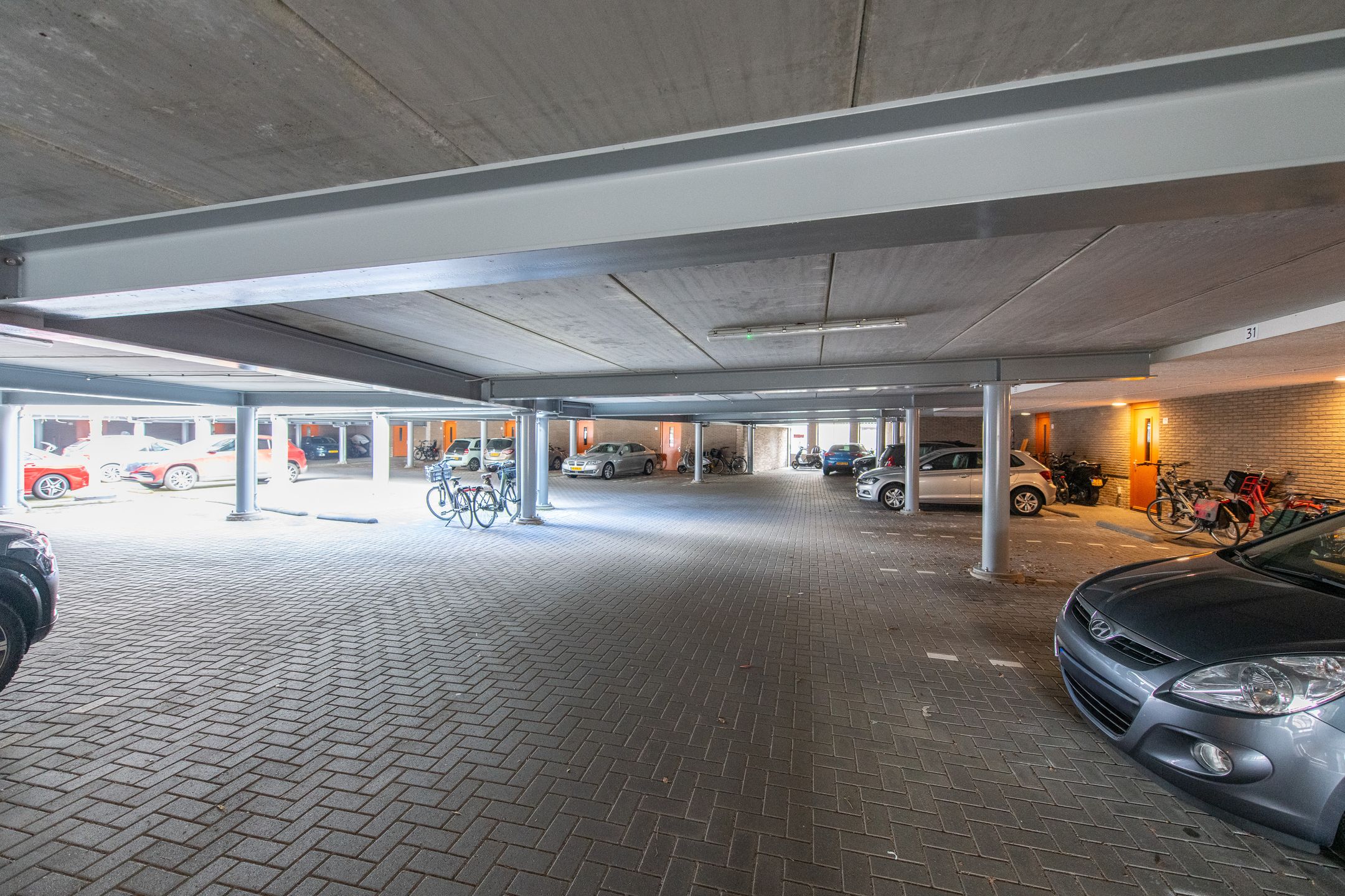 Photo 48 of Jan de Heemstraat 4-A