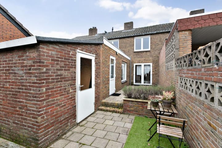 Foto 4 van Alex Schaepkensstraat 18