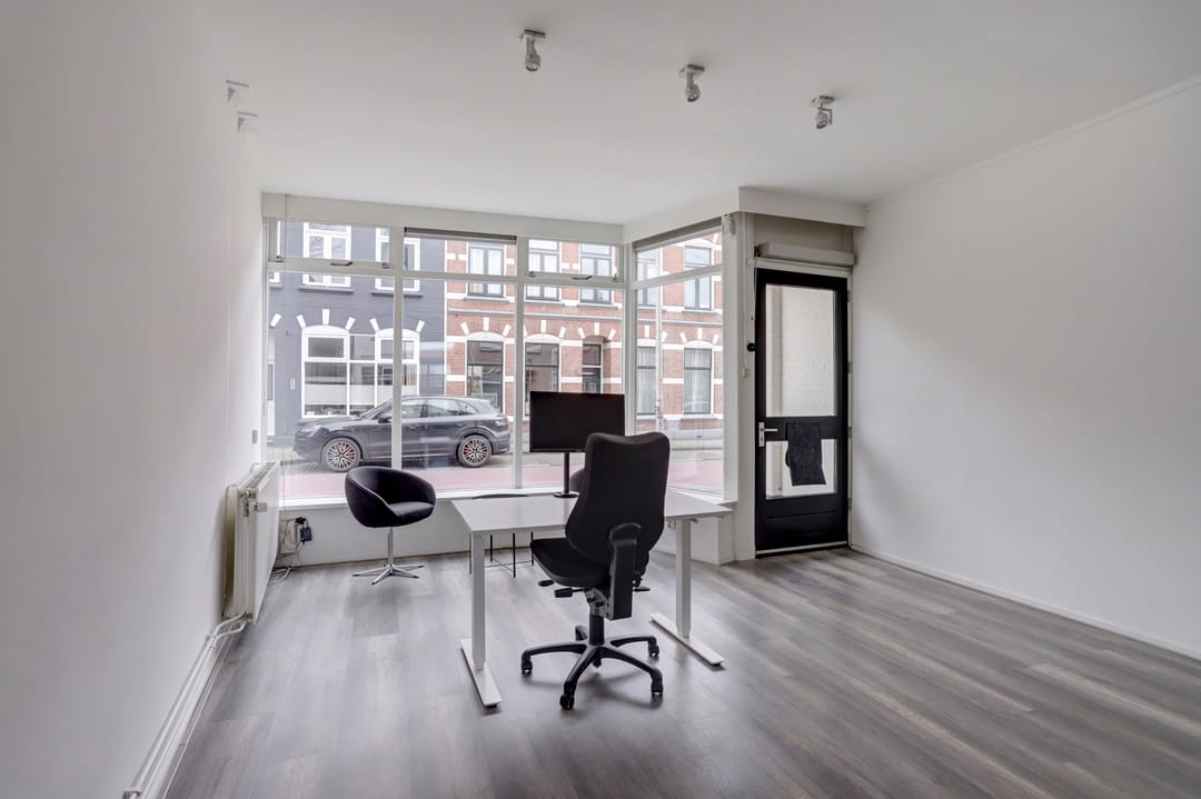 Photo 7 of Emmastraat 134