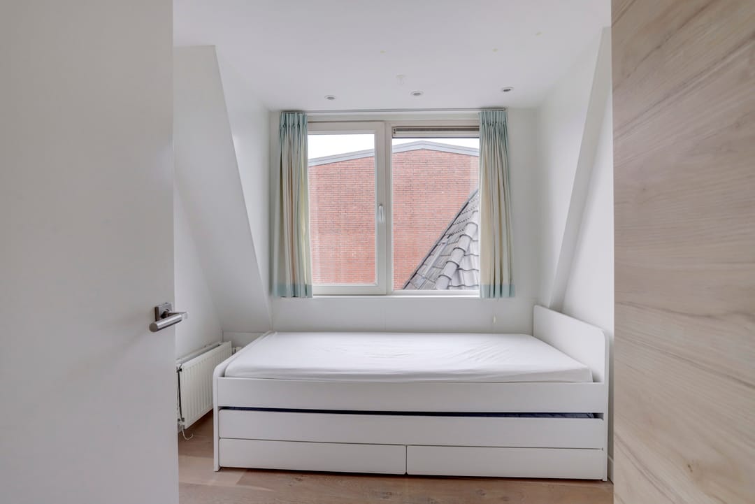Photo 28 of Emmastraat 134