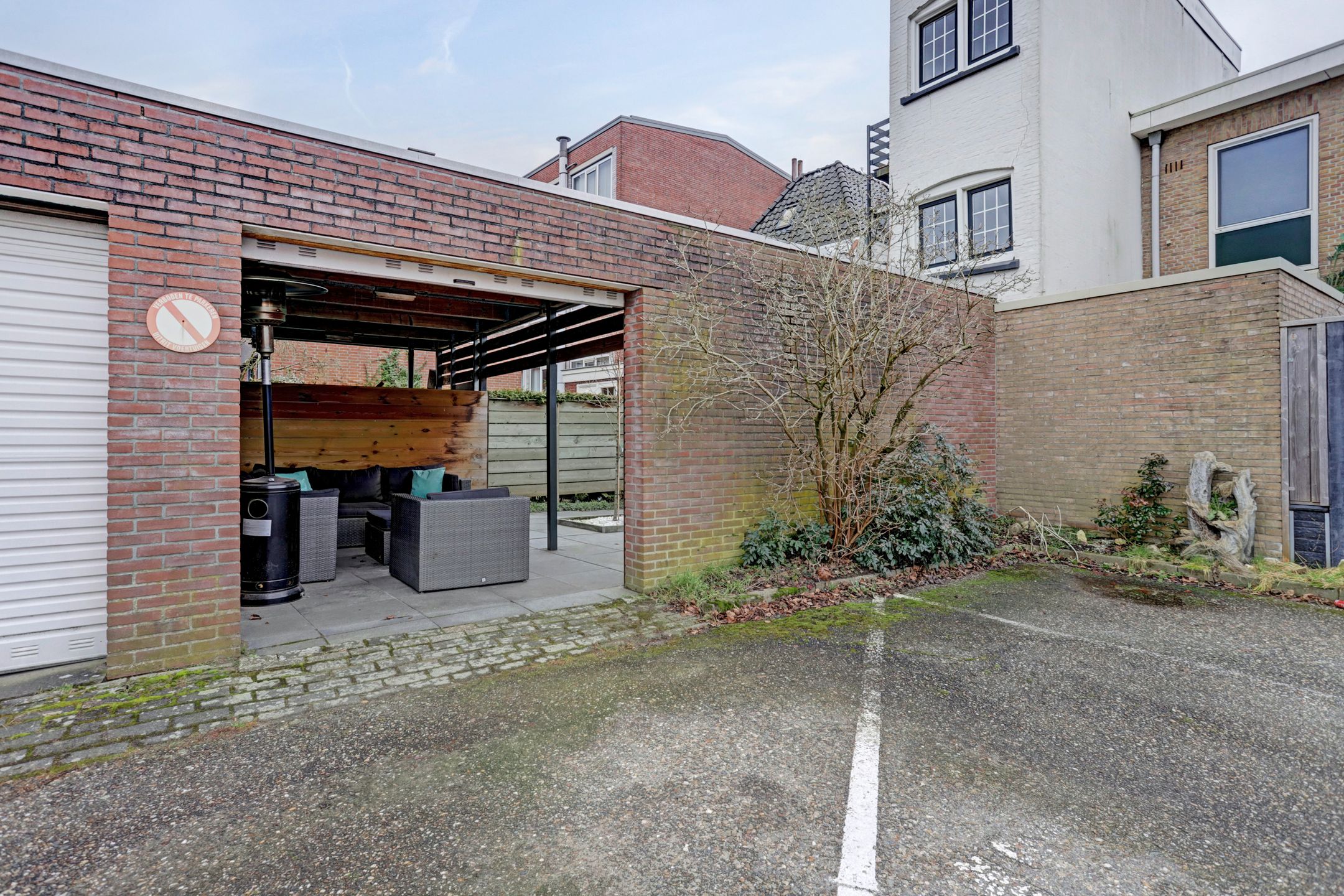 Photo 45 of Emmastraat 134