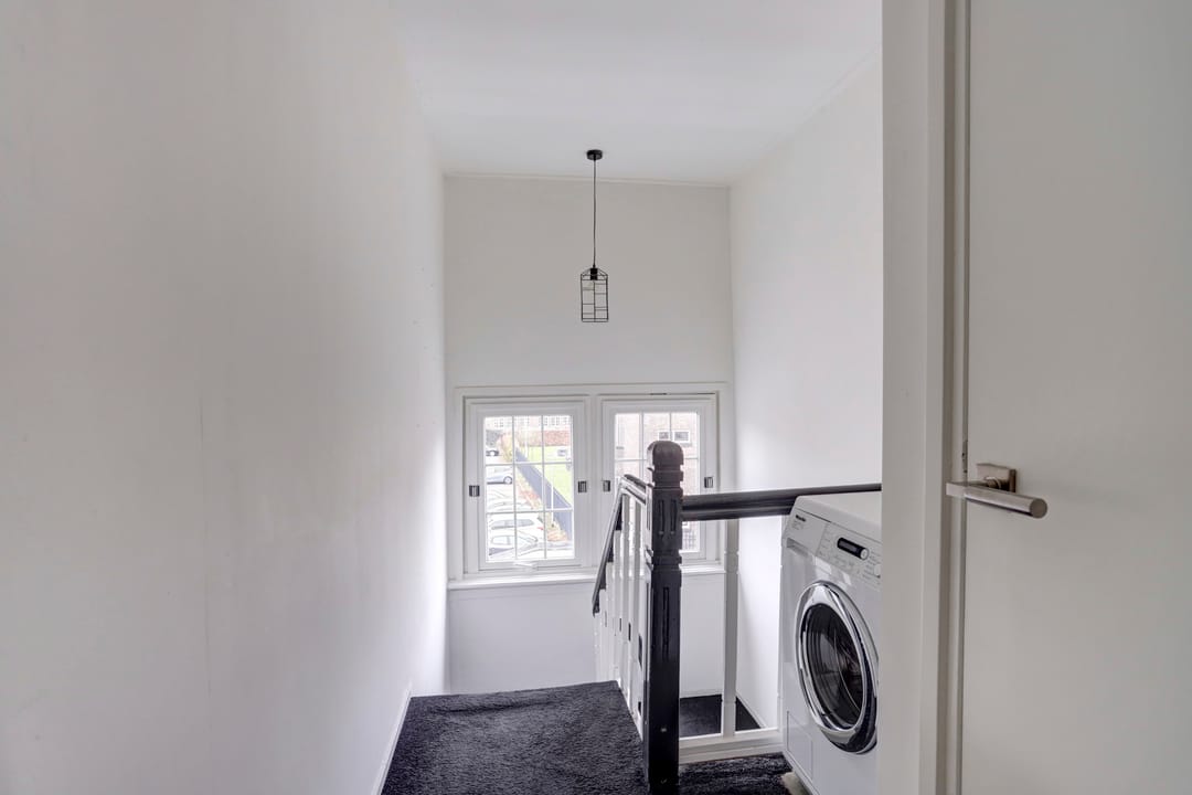 Photo 37 of Emmastraat 134