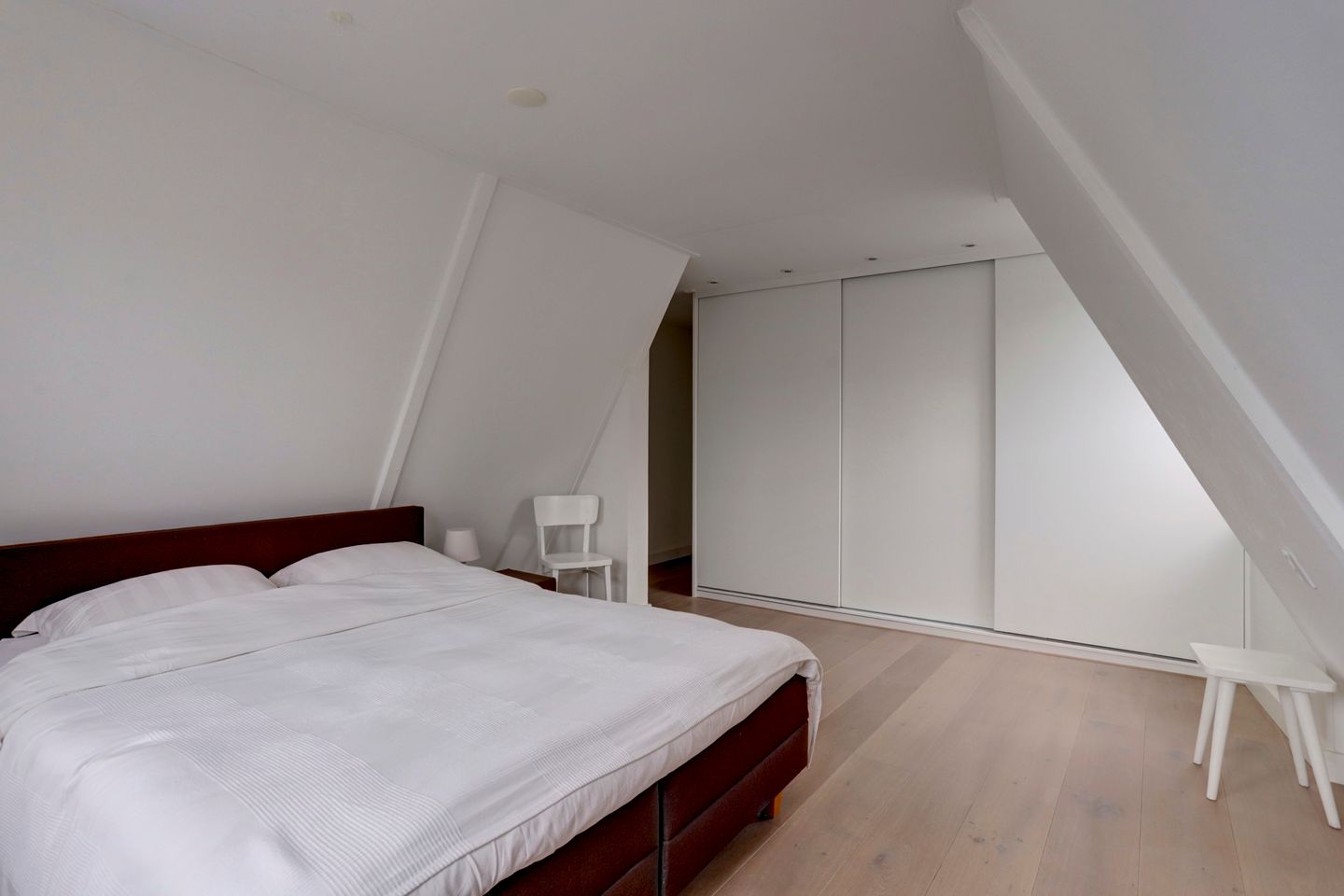 Photo 34 of Emmastraat 134