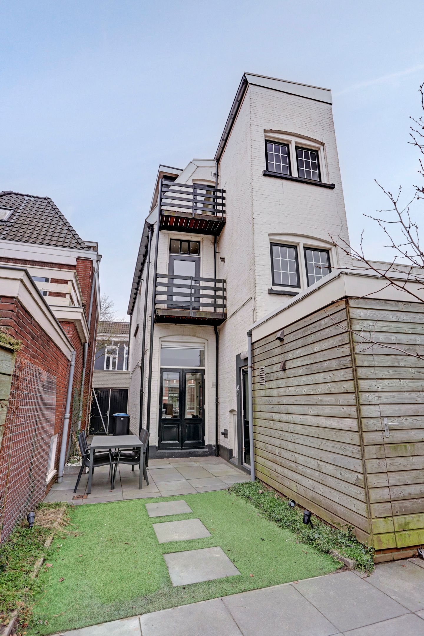 Photo 40 of Emmastraat 134