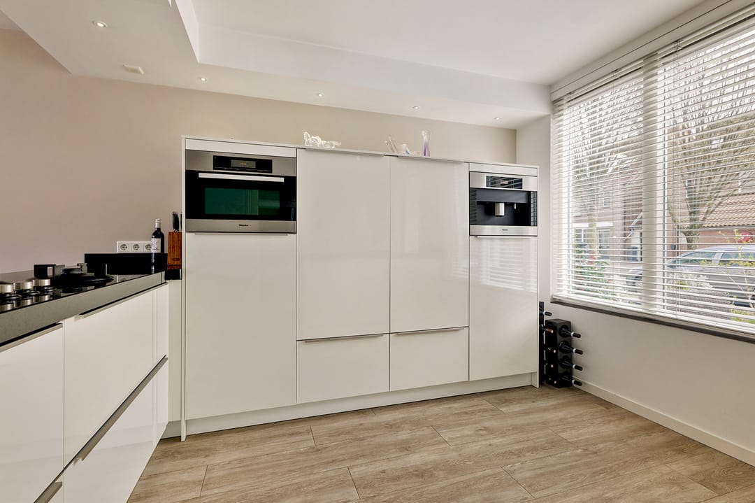 Foto 8 van Overweg 170