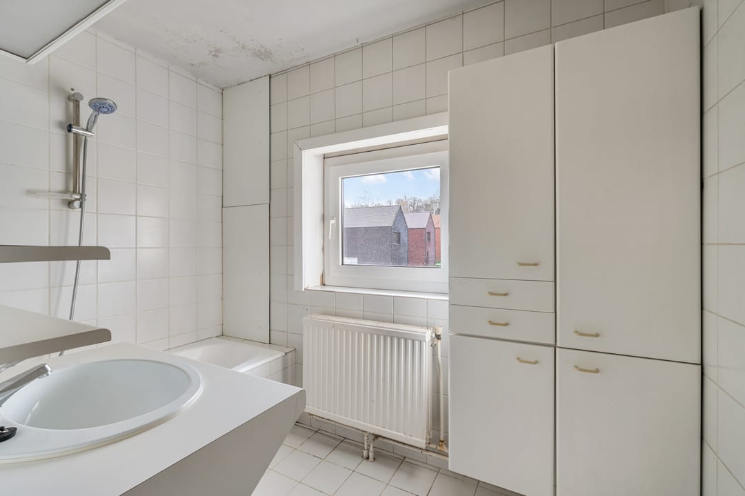 Photo 16 of Einde 88