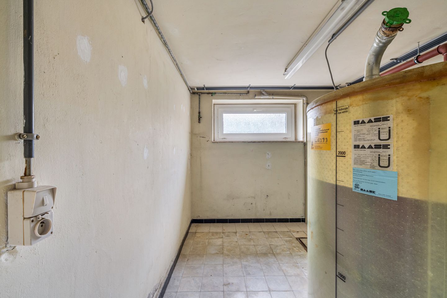 Photo 19 of Einde 88