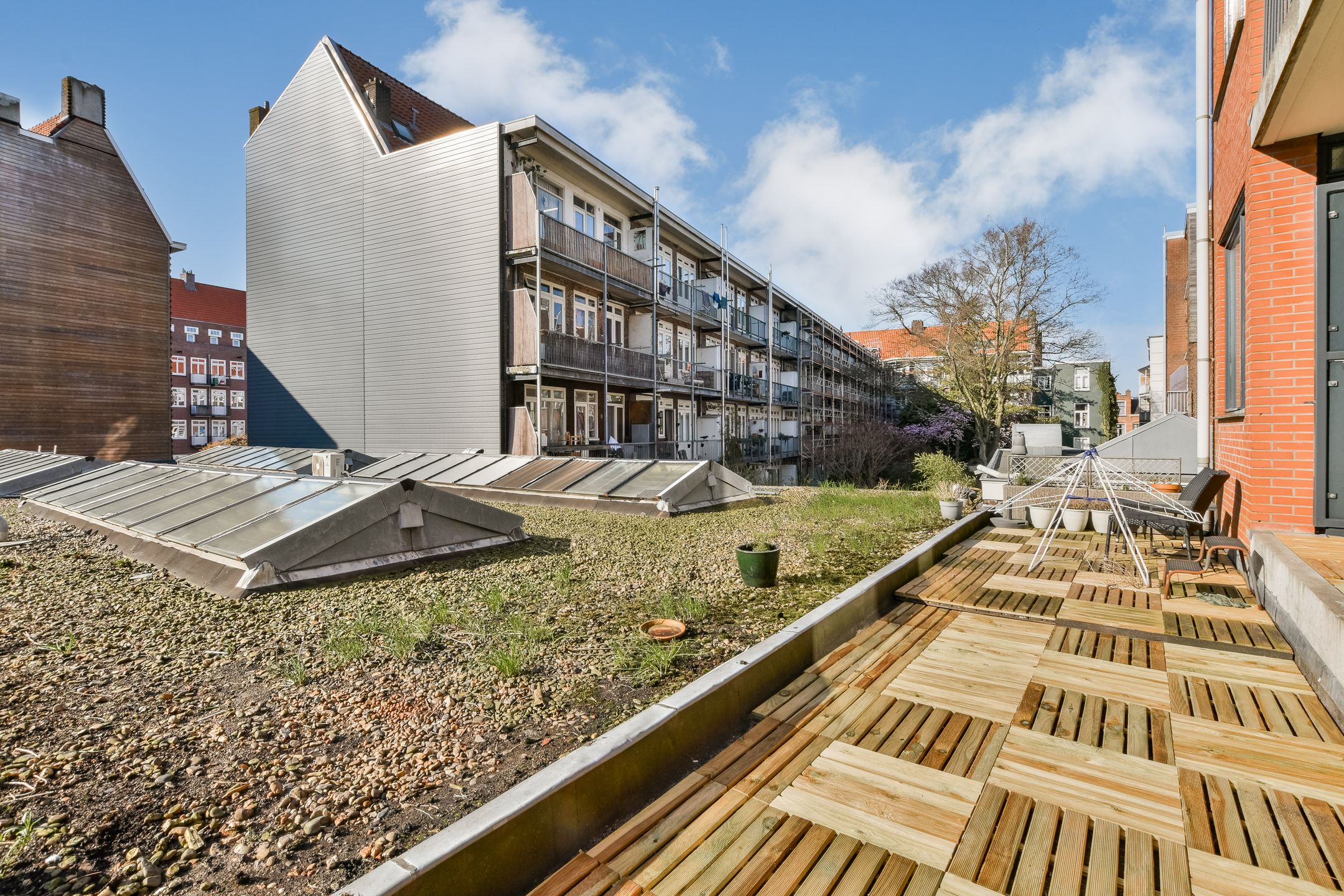 Apartment with terrace and water view in Amsterdam-West — 12