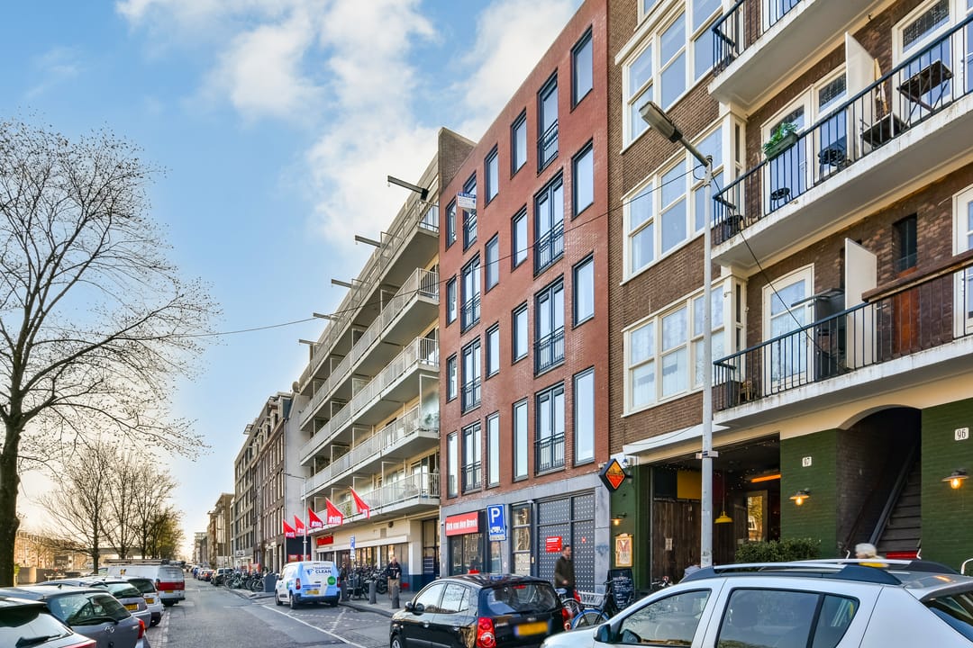 Apartment with terrace and water view in Amsterdam-West — 17