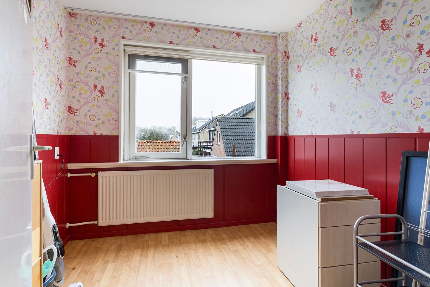 Photo 19 of Sixmastins 4