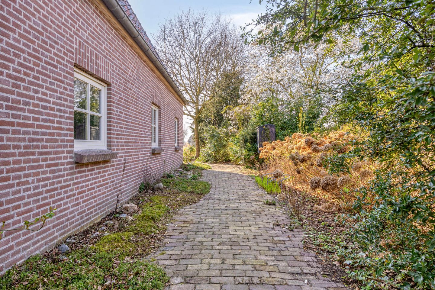 Foto 55 van Eikenheuvelweg 16