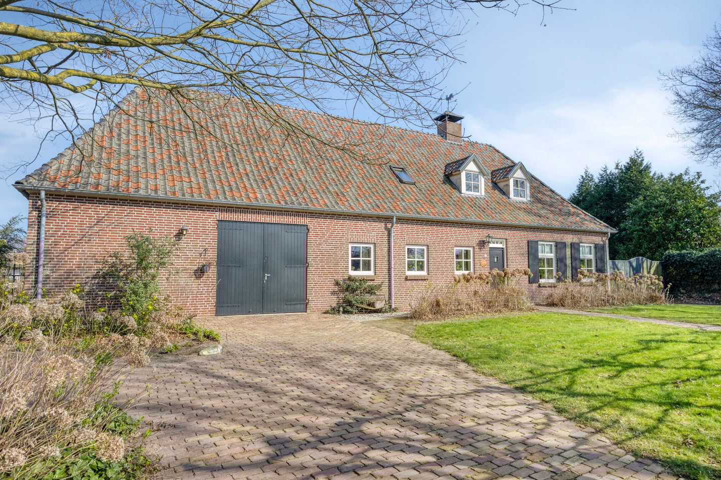 Foto 74 van Eikenheuvelweg 16