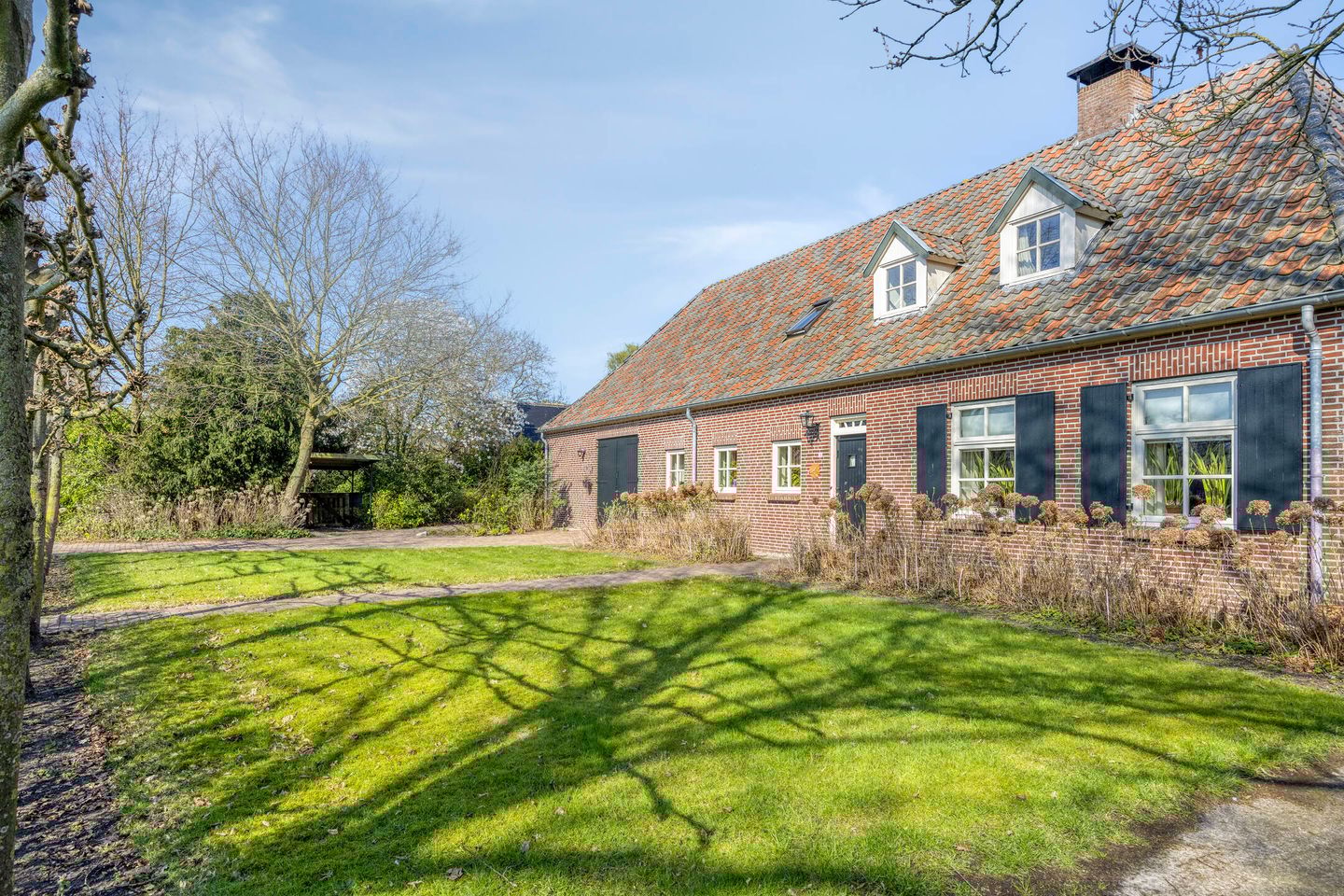 Foto 79 van Eikenheuvelweg 16