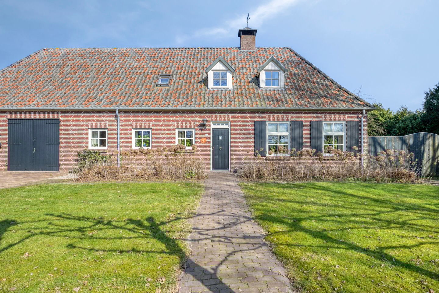 Foto 80 van Eikenheuvelweg 16