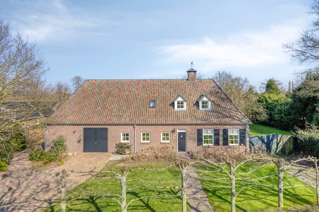 Foto 82 van Eikenheuvelweg 16